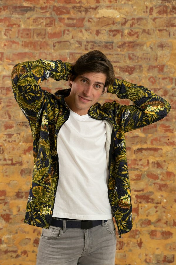 Décryptage du Y2K Streetwear : une fusion de cultures et d'époques